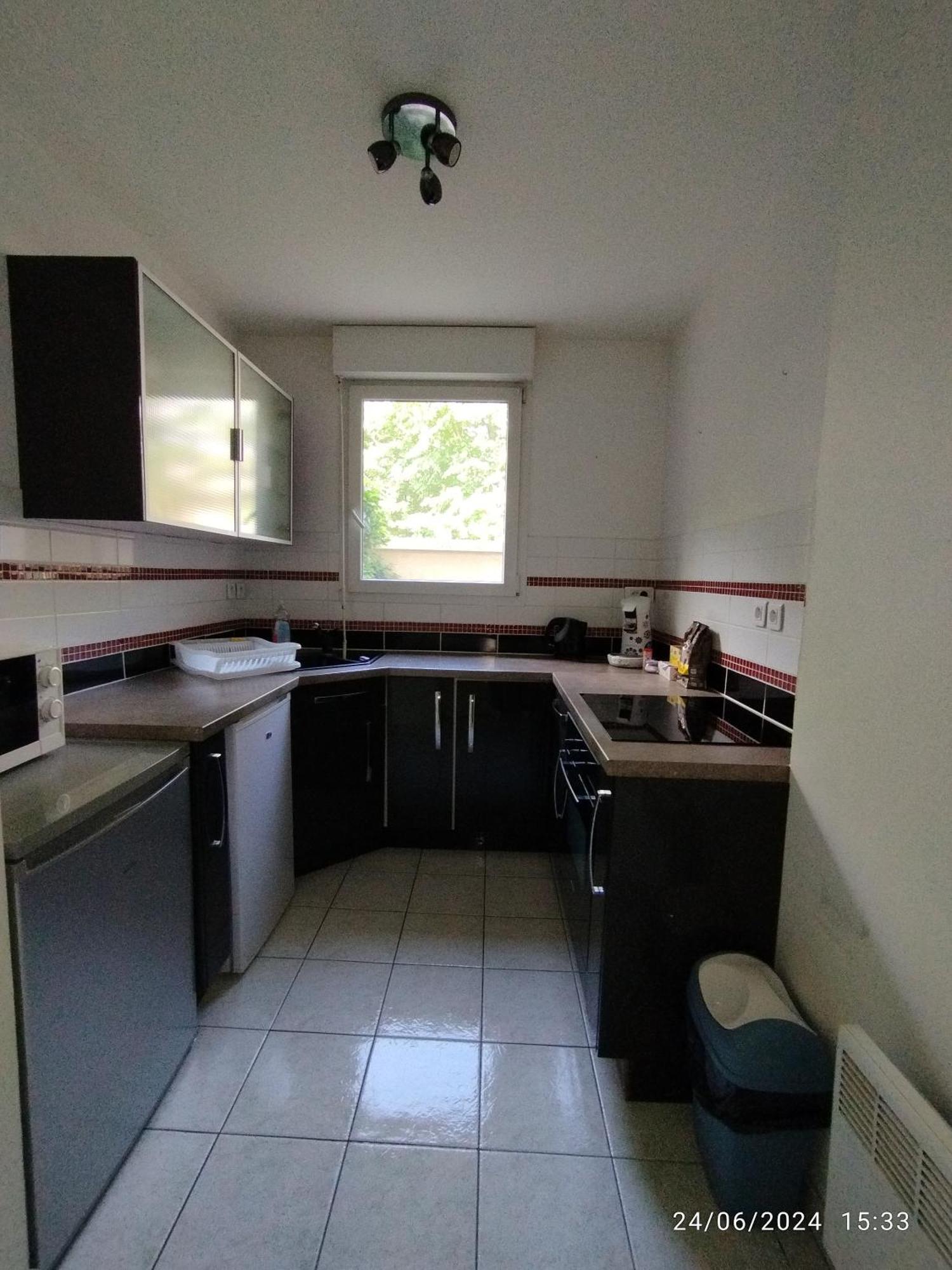 Appartement Proche De Disney Et Val D Europe Шеси Екстериор снимка
