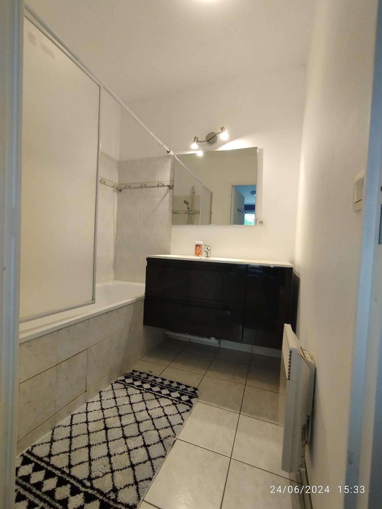 Appartement Proche De Disney Et Val D Europe Шеси Екстериор снимка